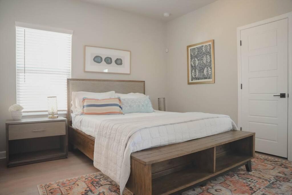 Lamar Villa-3 Bed 2.5 Bath With Outdoor Kitchen San Antonio Bagian luar foto