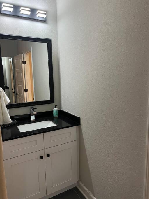 Lamar Villa-3 Bed 2.5 Bath With Outdoor Kitchen San Antonio Bagian luar foto