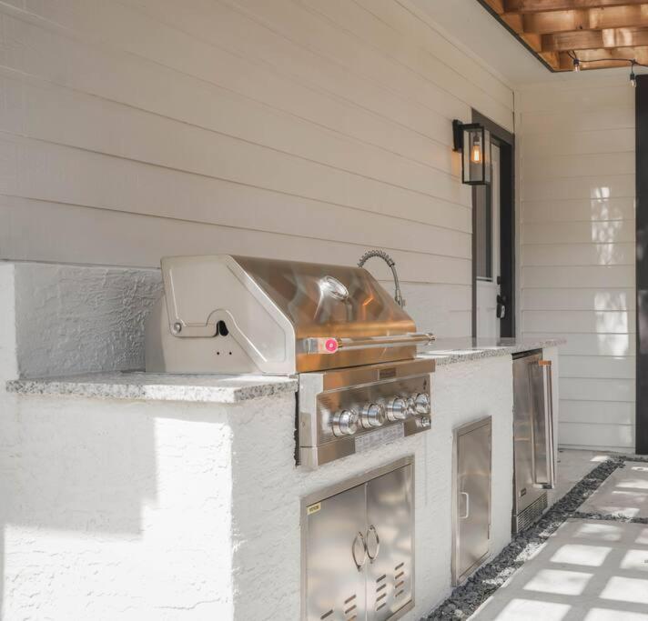 Lamar Villa-3 Bed 2.5 Bath With Outdoor Kitchen San Antonio Bagian luar foto
