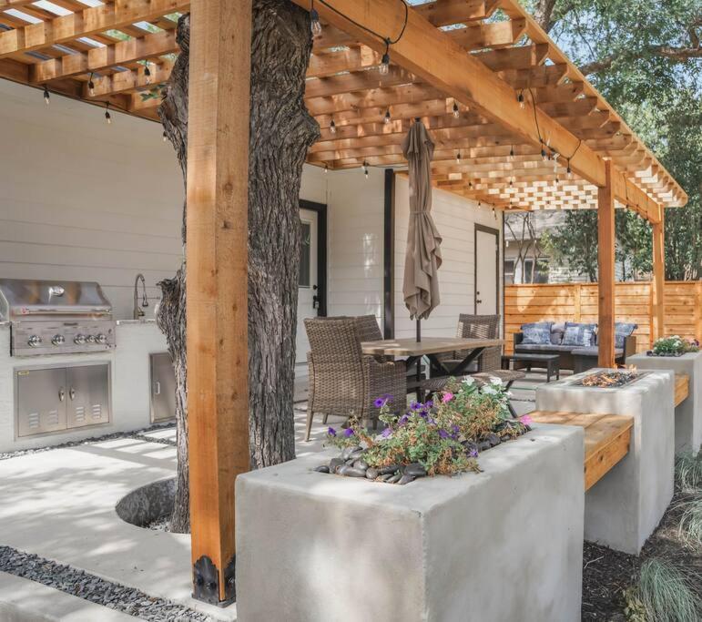 Lamar Villa-3 Bed 2.5 Bath With Outdoor Kitchen San Antonio Bagian luar foto