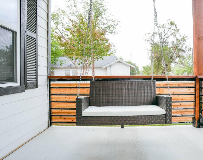 Lamar Villa-3 Bed 2.5 Bath With Outdoor Kitchen San Antonio Bagian luar foto