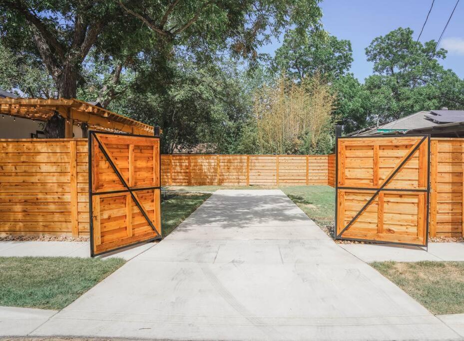 Lamar Villa-3 Bed 2.5 Bath With Outdoor Kitchen San Antonio Bagian luar foto